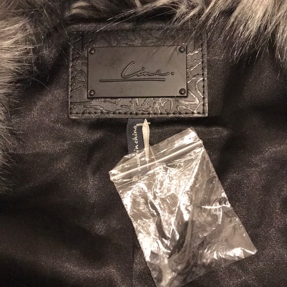 Anthropologie - great quality, soft, and Brand new - Picture 4 of 5